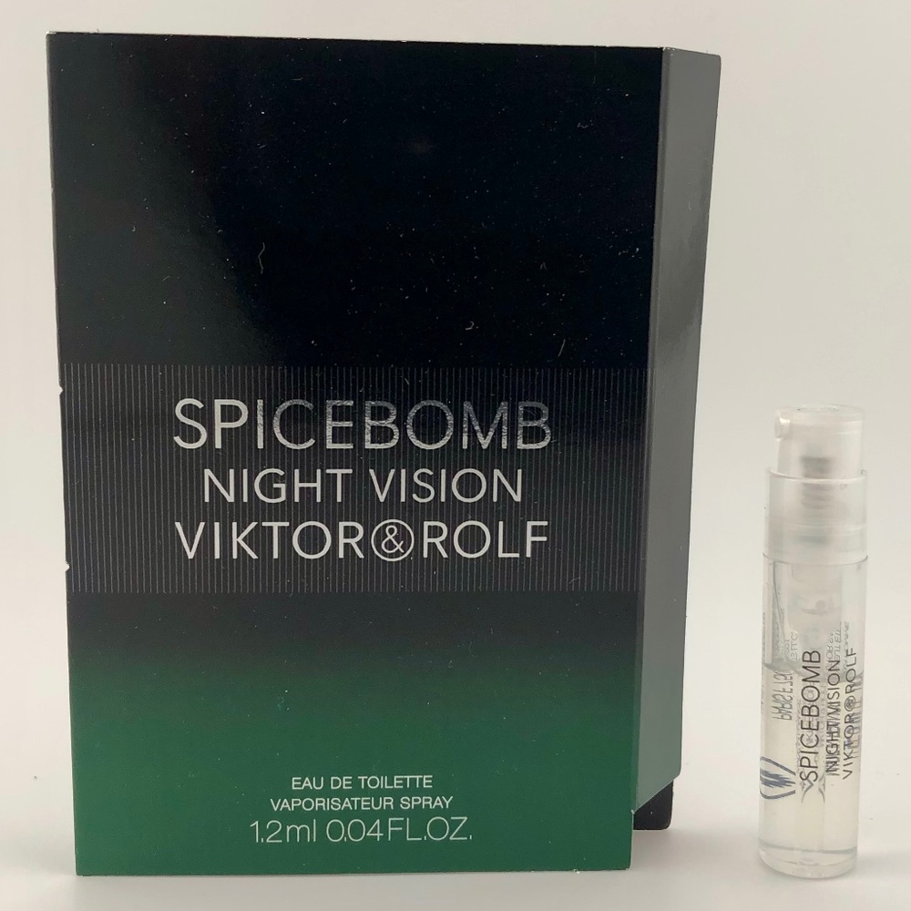 ❤️ 4 for $25 Viktor & Rolf SPICEBOMB NIGHT VISION Mini Travel Vial New On Card